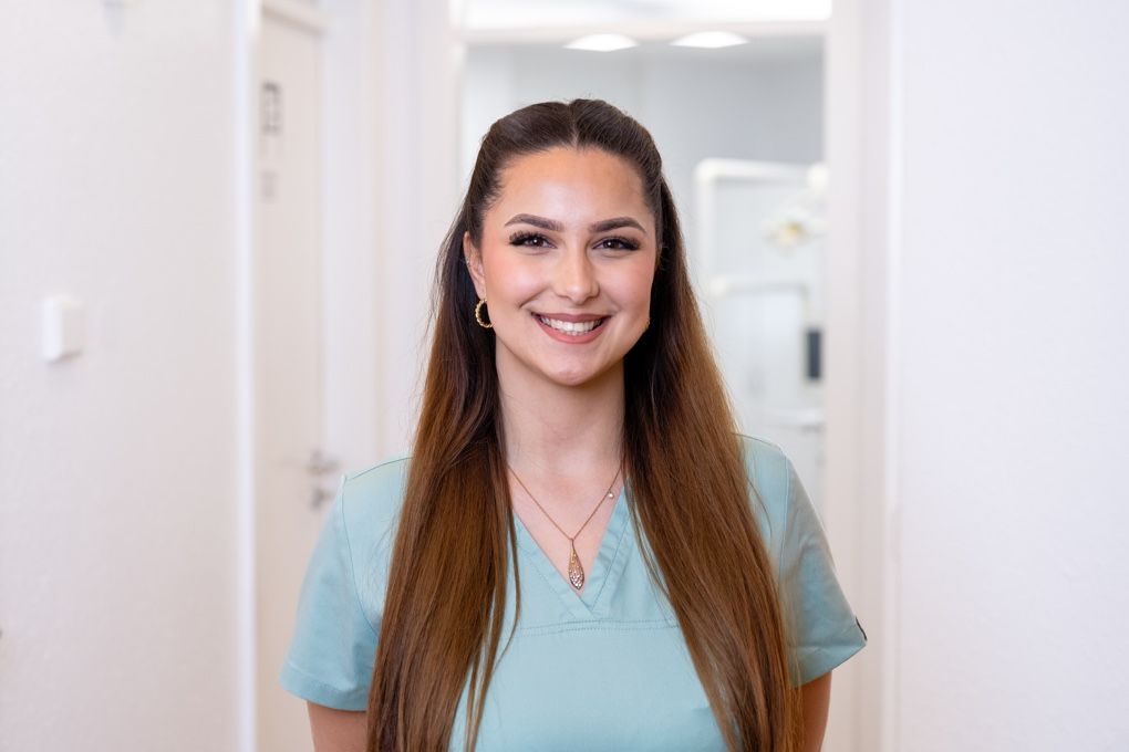 Lora Limani